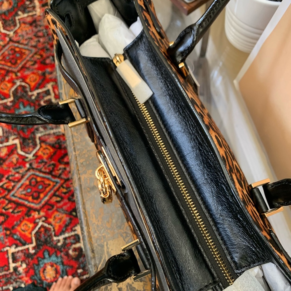 Hamilton Leopard Print Shoulder Bag with Black Accents - Picture 4 of 9